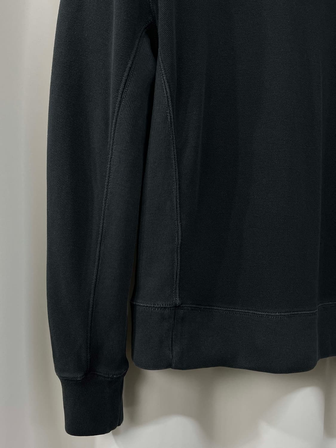 폴로 랄프로렌 뉴욕 레더 블랙 피그먼트 풀오버 스웻셔츠 맨투맨 상품이미지9