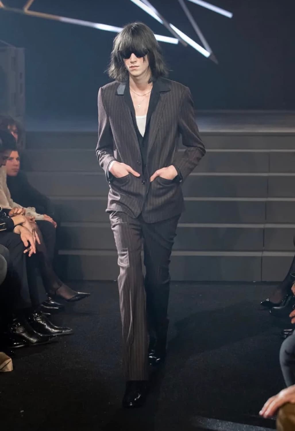 [박보검님 착용] 셀린느 23fw 스트라이프 플라넬 자켓 상품이미지1