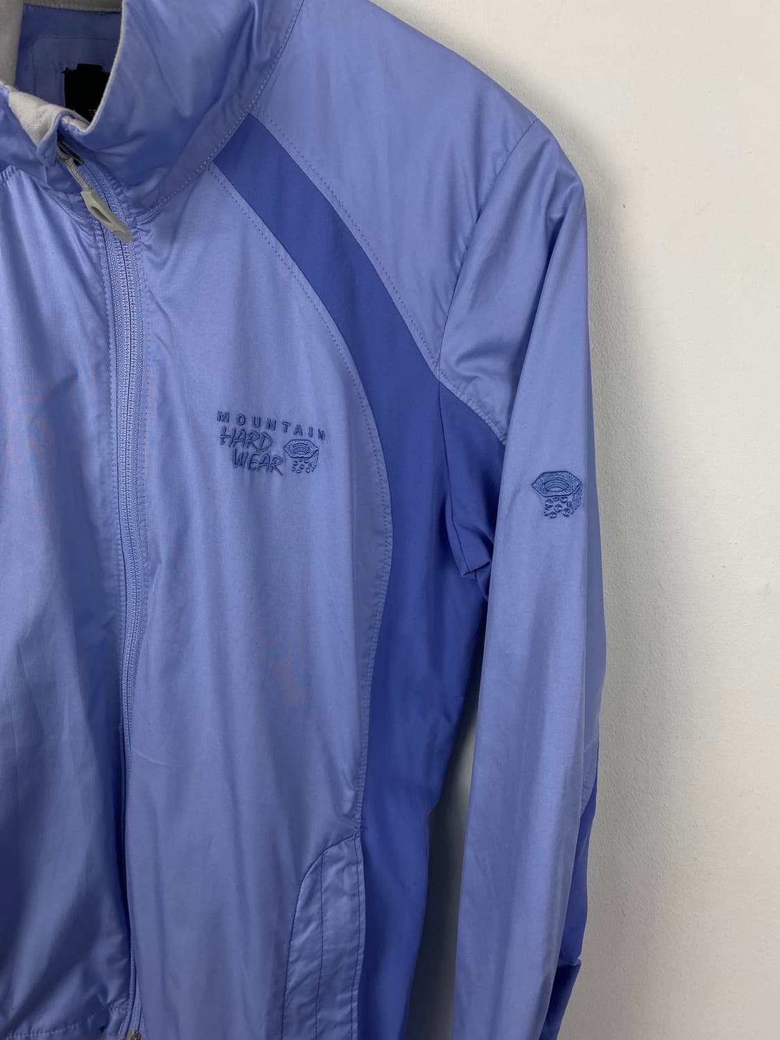 마운틴 하드웨어 경량 바람막이 집업 S 상품이미지3