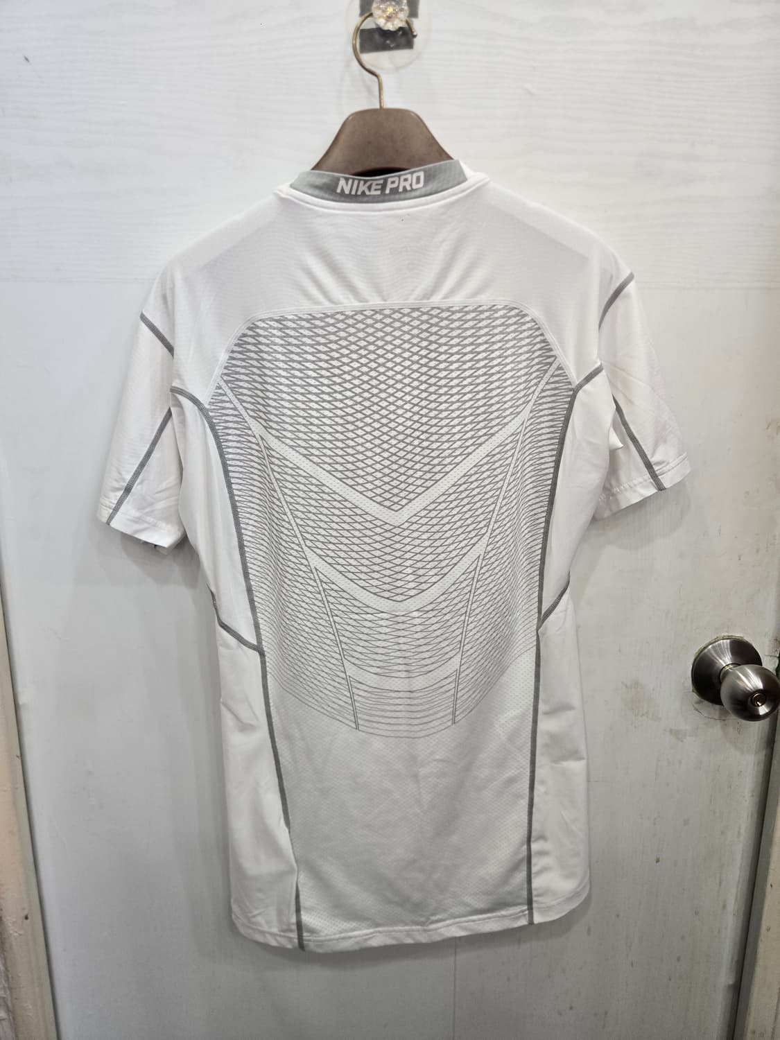 105,XL )) NIKE pro 나이키 프로 반팔티셔츠! 달라붙는 핏~ 상품이미지3