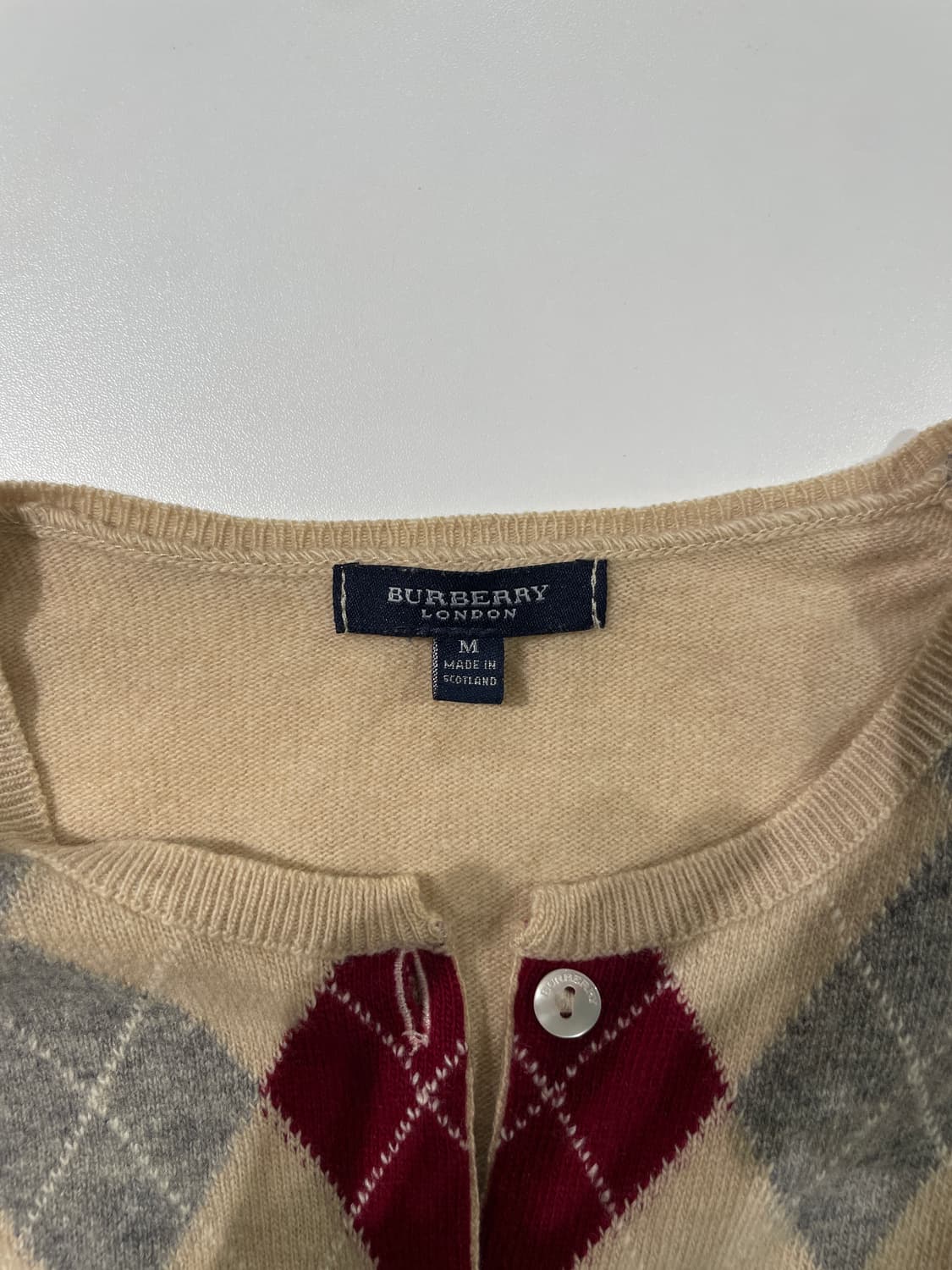 버버리 베이지 아가일 울 니트 가디건 상품이미지7