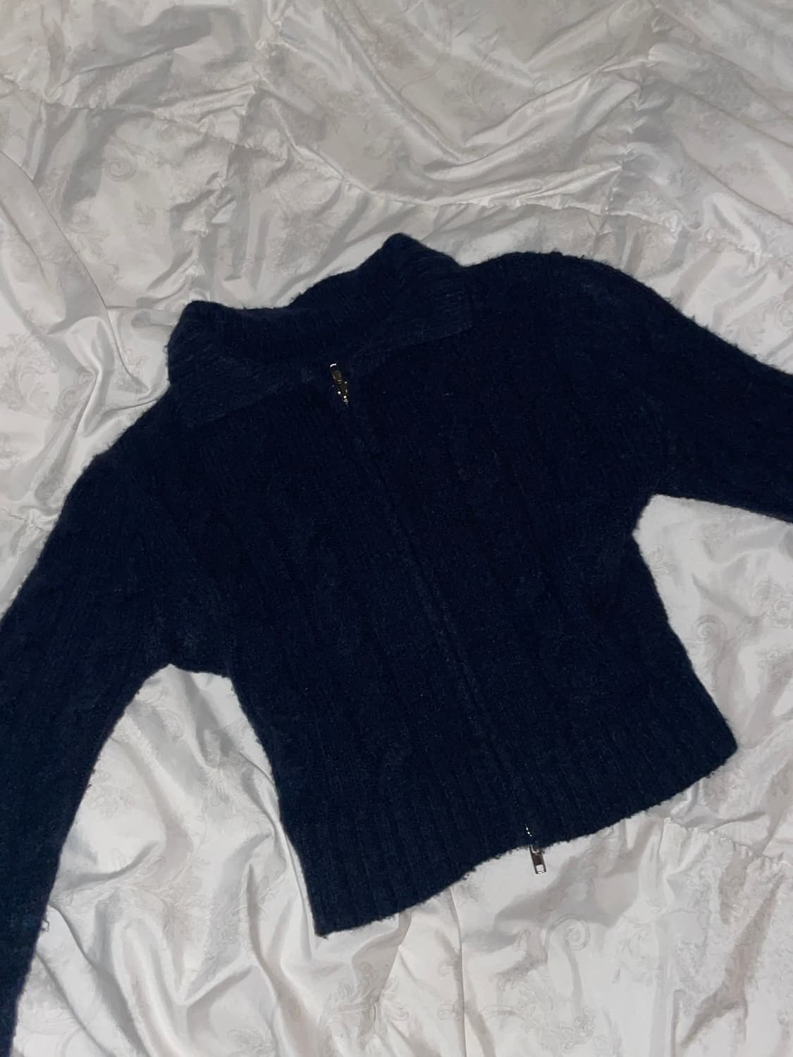 빈티지 네이비 크롭 집업 니트 상품이미지1