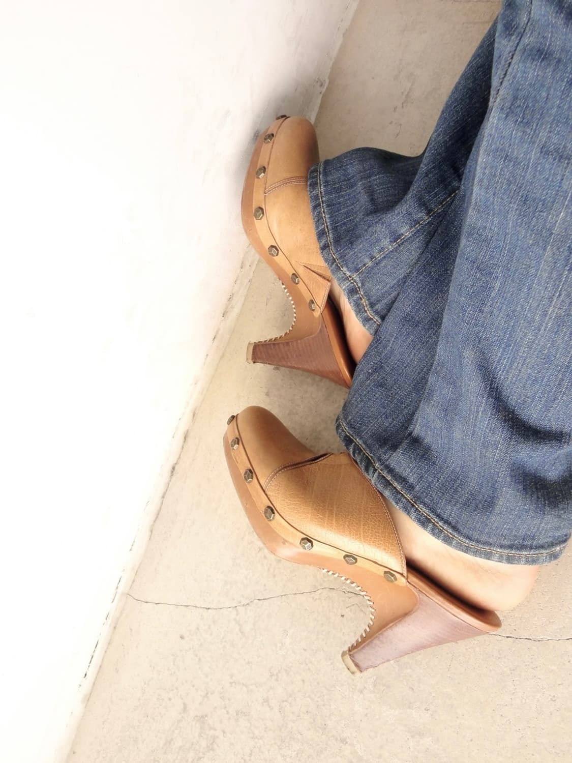 COLE HAAN gathering stud clog mule 상품이미지5