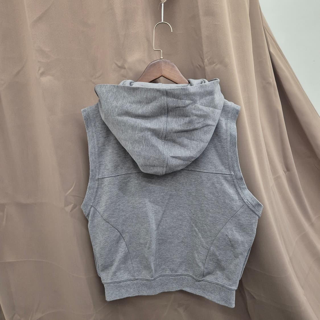 나이키 테크팩 후드 베스트 L 상품이미지3