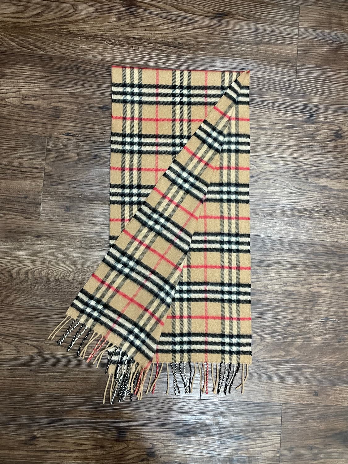 버버리 100% 캐시미어 노바체크 머플러 베이지 상품이미지4