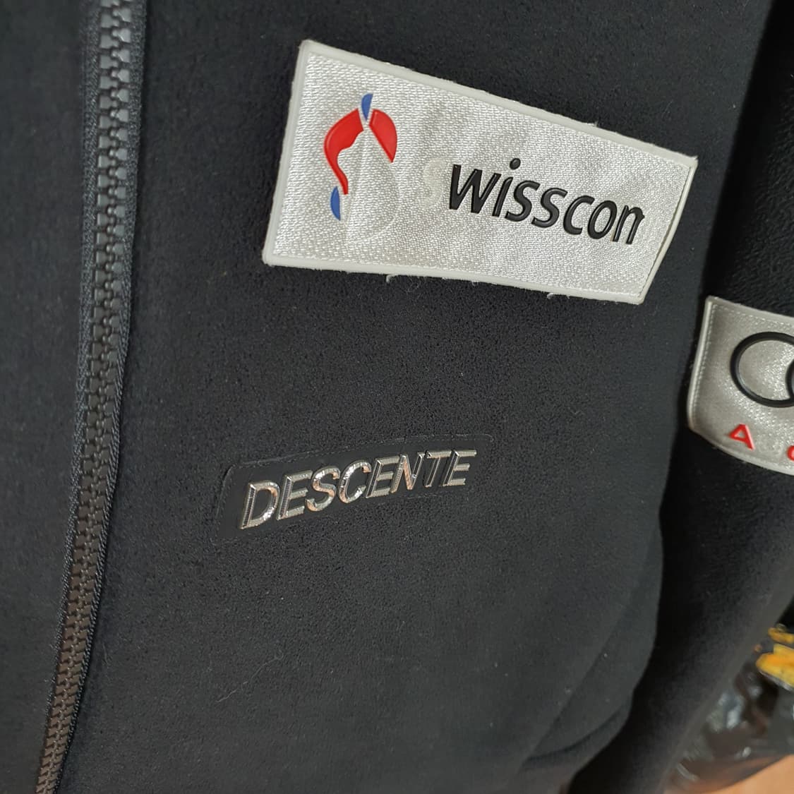 ✨ (바배) 데상트 아우디 폴로 플리스 후리스 후드 집업 상품이미지6