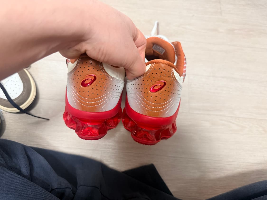 아식스 키코 젤 퀀텀 레비트렉 애플 레드 295 상품이미지6