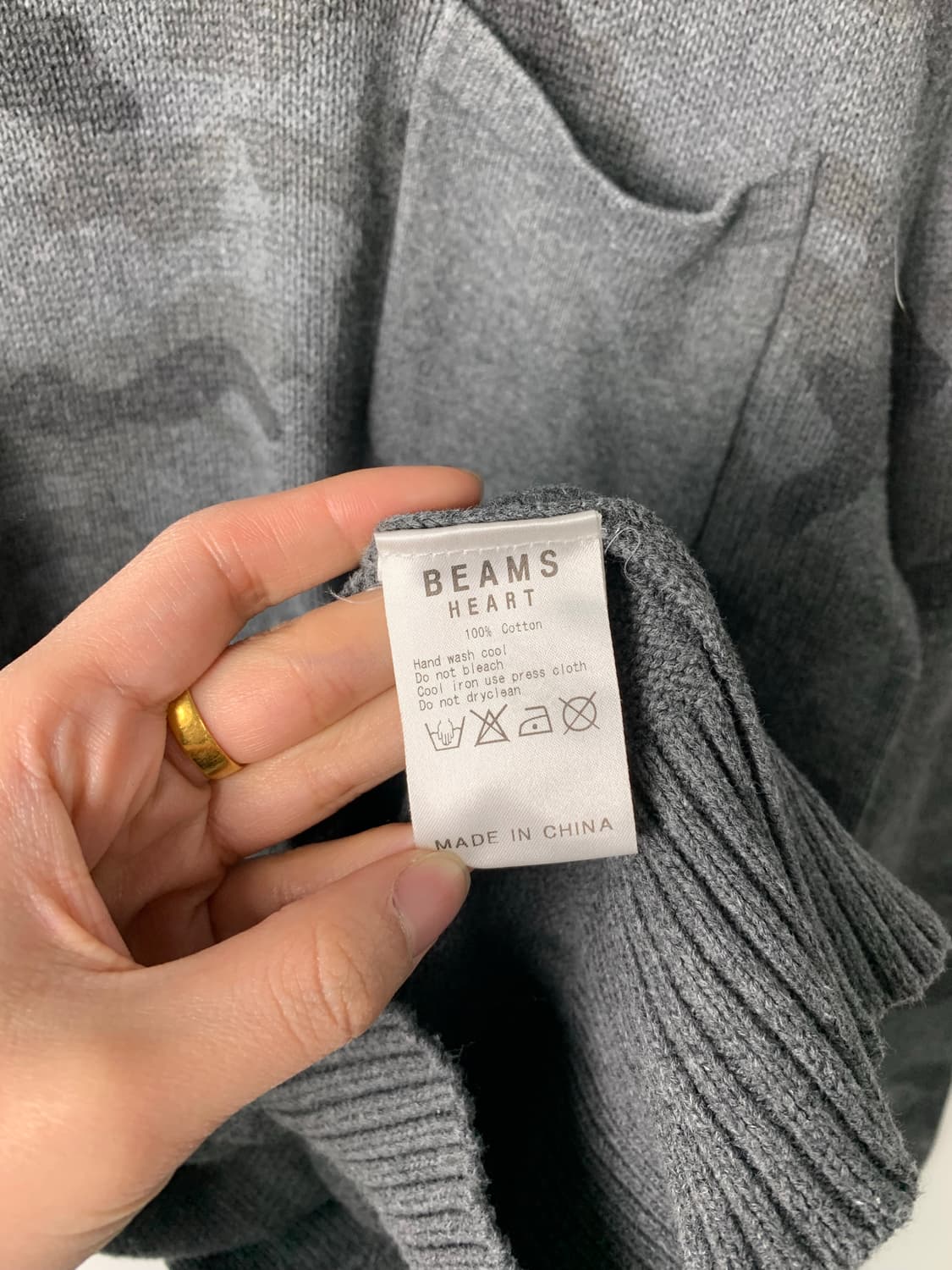 빔즈 하트 카모 라운드 니트 상품이미지3