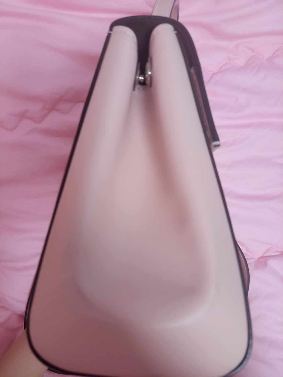 정품)급처상태좋음!루이비통 핑크 에삐 클루니bb 토트 크로스백 가방 상품이미지8