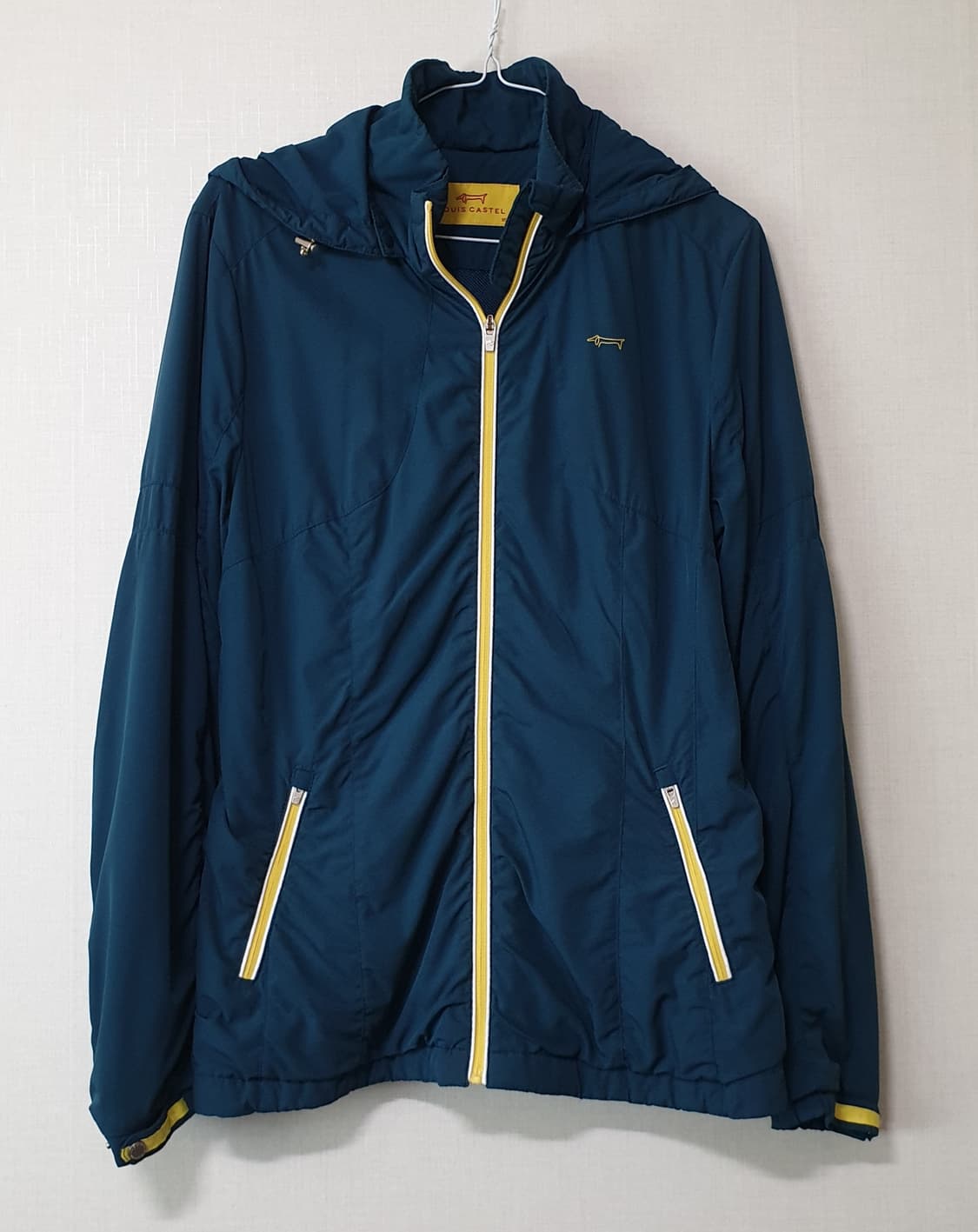 루이까스텔 후드 바람막이 95사이즈 # 상품이미지1