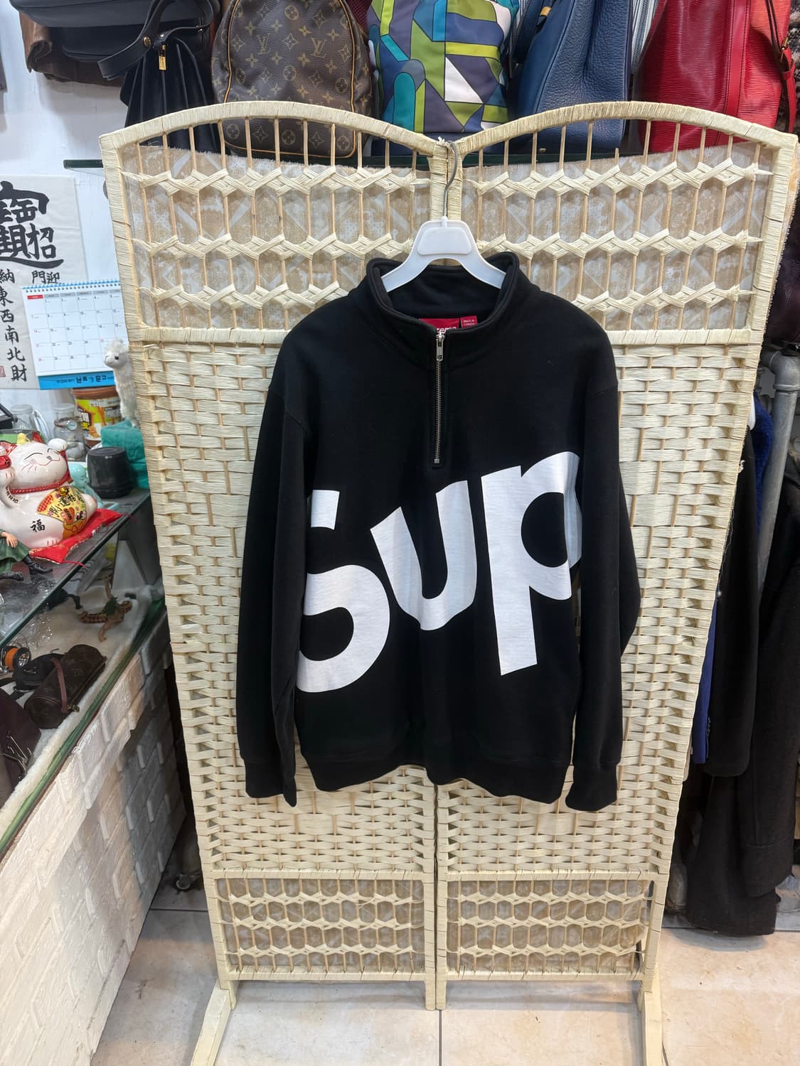 100 정품 슈프림 반집업 팝니다 상품이미지1