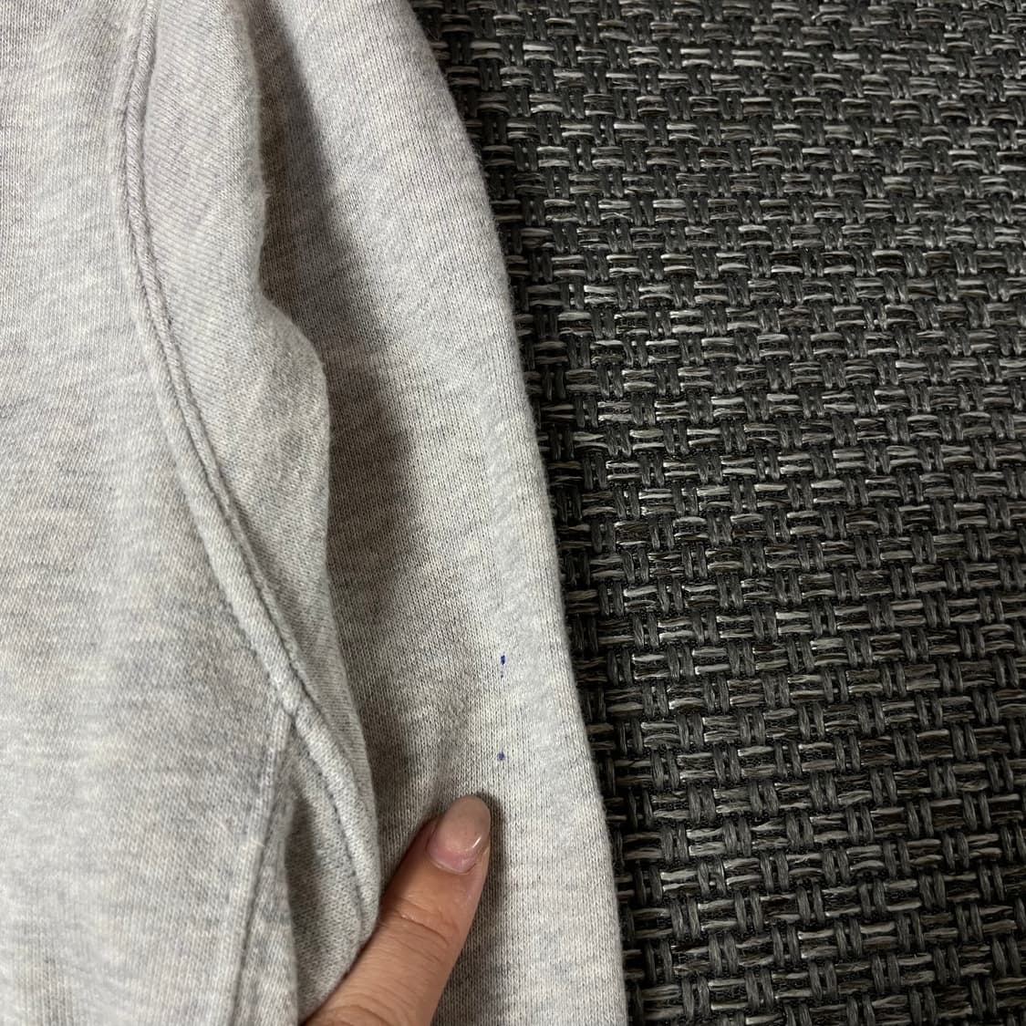 나이키 자수로고 그레이 맨투맨 S 상품이미지5