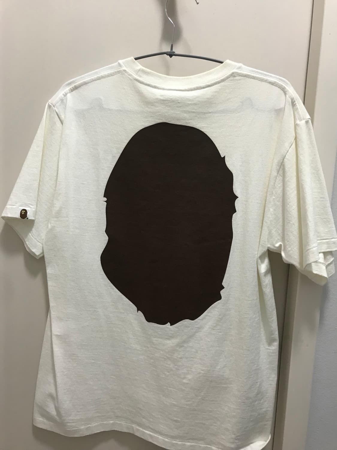 베이프 반팔 화이트 M 상품이미지3