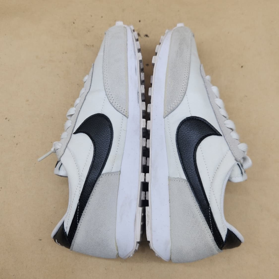 나이키 데이브레이크 여성운동화240  상품이미지5