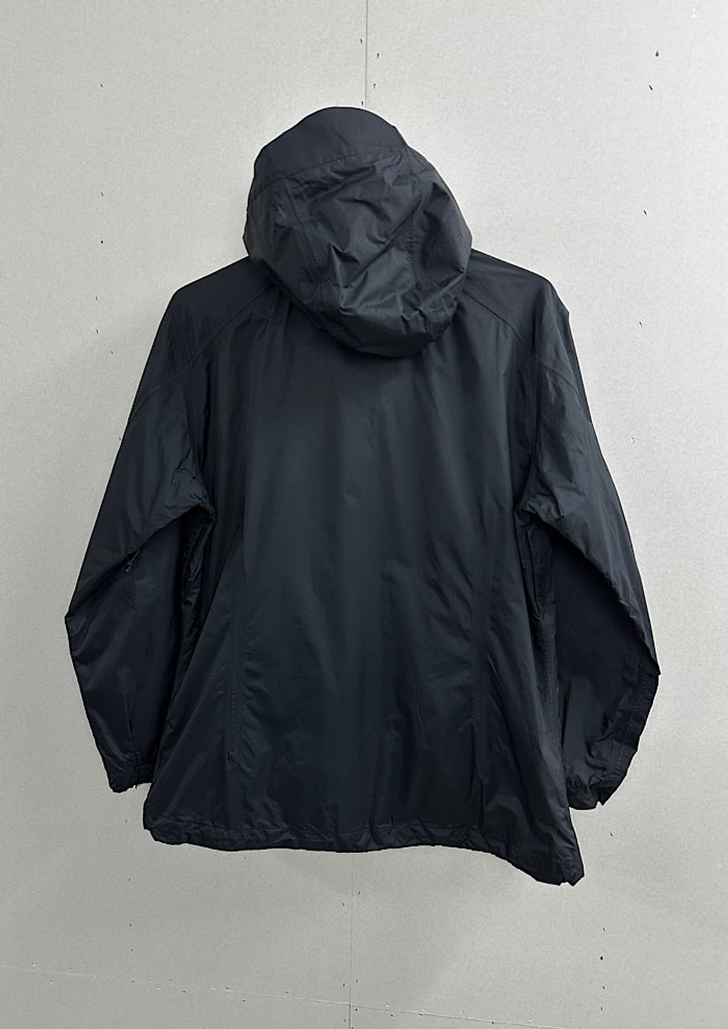 살로몬 바람막이 M  상품이미지4