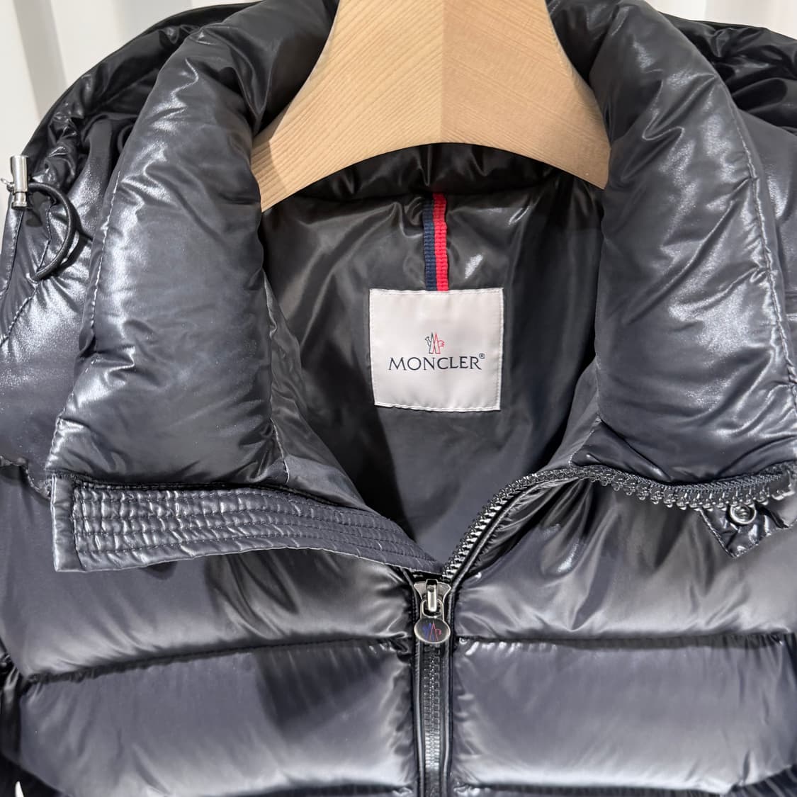 (S/4) / 몽클레어 마야 귀보토 블랙 다운 패딩 상품이미지4