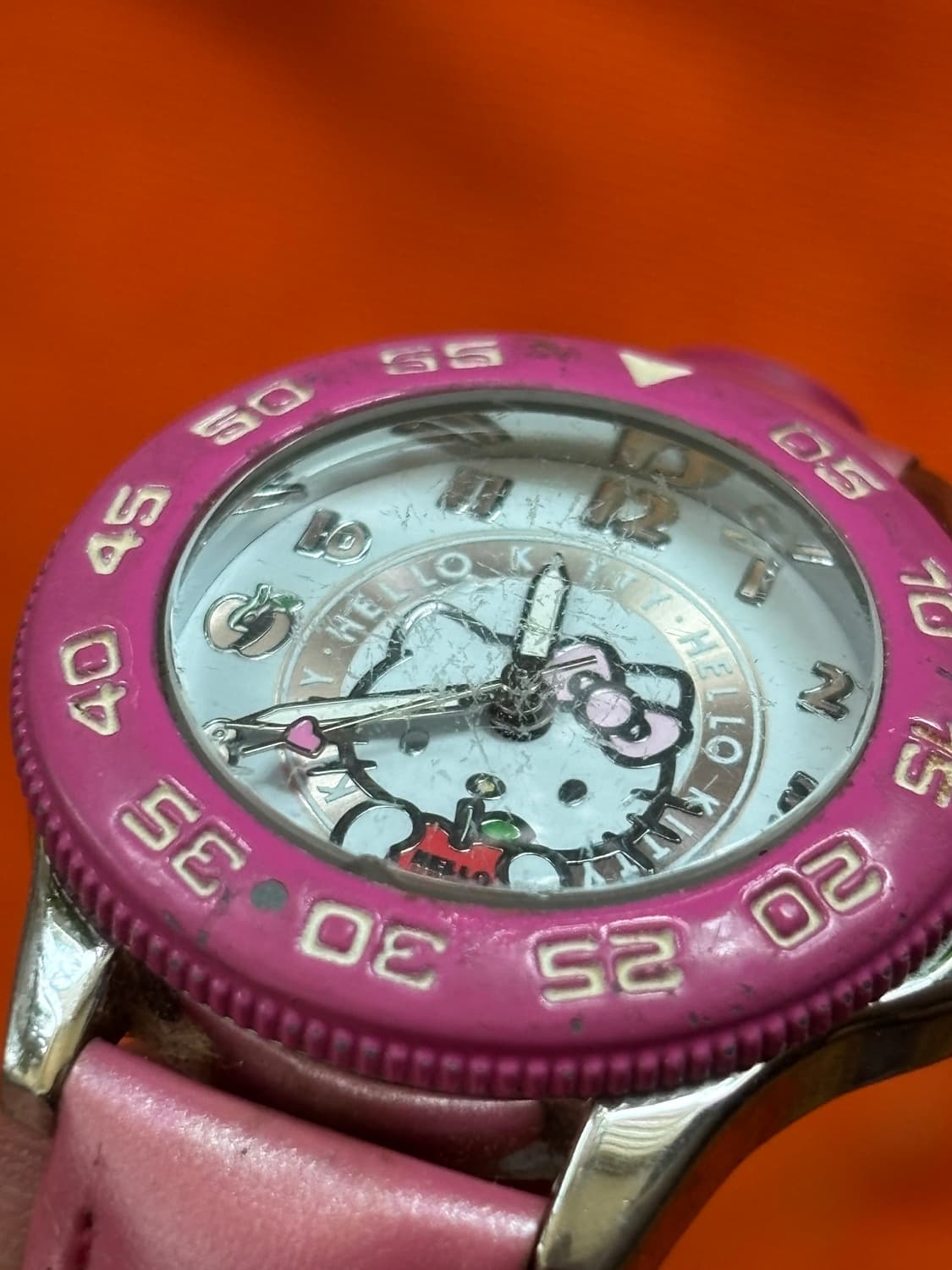vintage hello kitty metal watch 상품이미지4