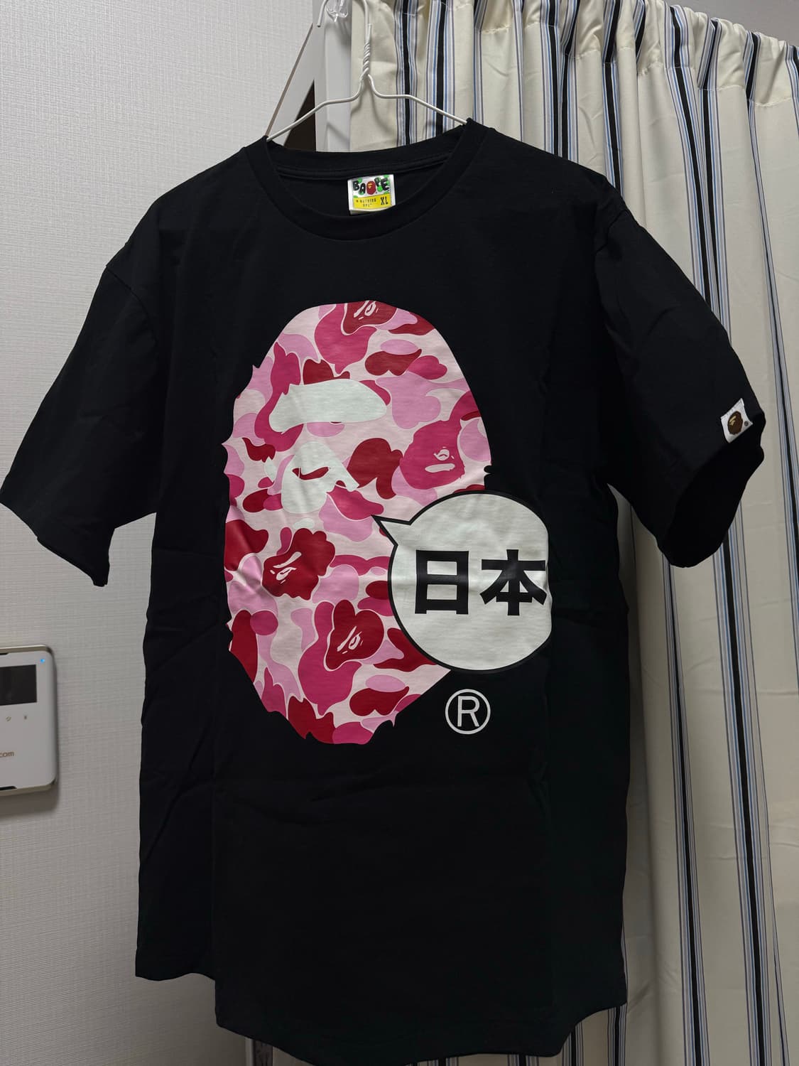 베이프(BAPE) 빅 에이프 헤드 핑크 카모 티셔츠 (블랙) 상품이미지1