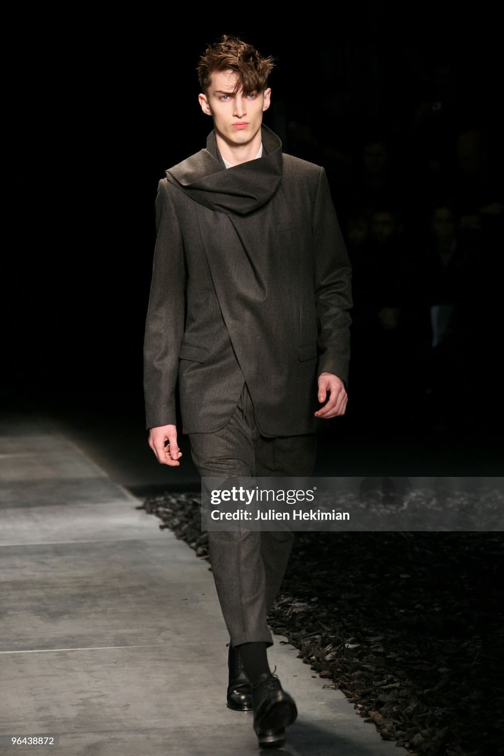 디올옴므 10aw 스카프 테일러드 자켓 상품이미지1