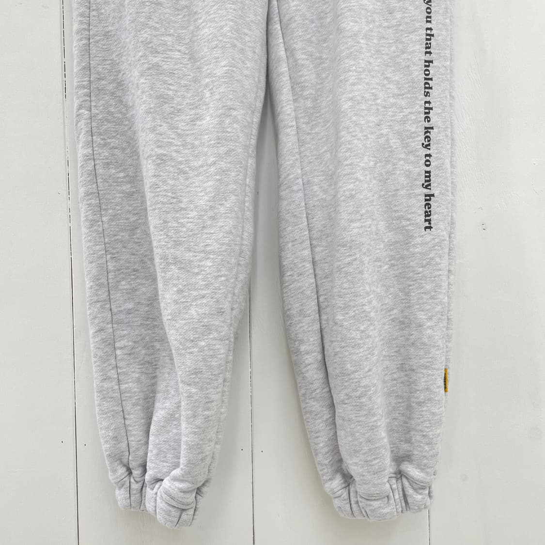 텔미하우유필 나비 레터링 후드 집업 & 조거팬츠 트레이닝 셋업 상품이미지7