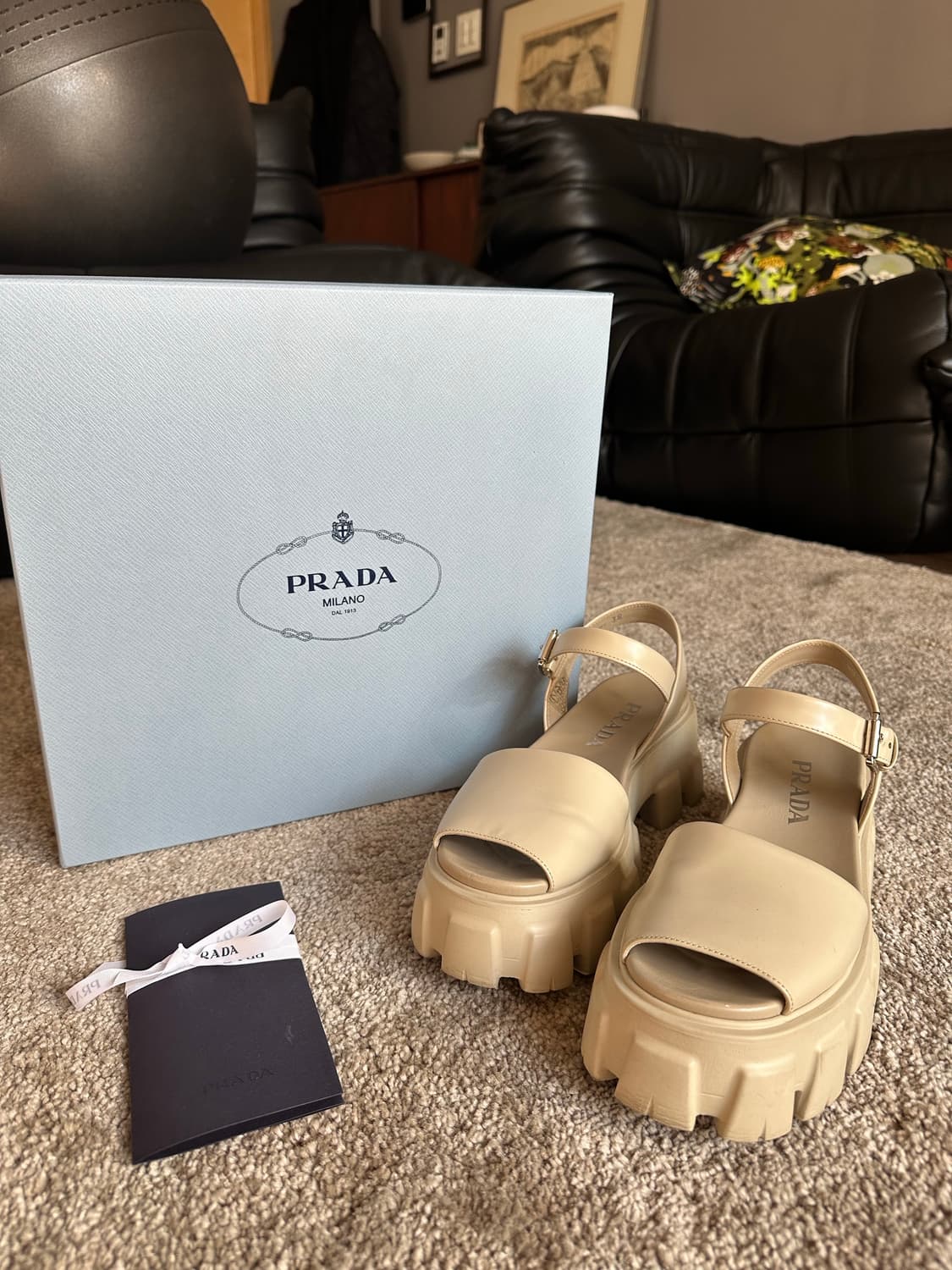 Prada 38 상품이미지1