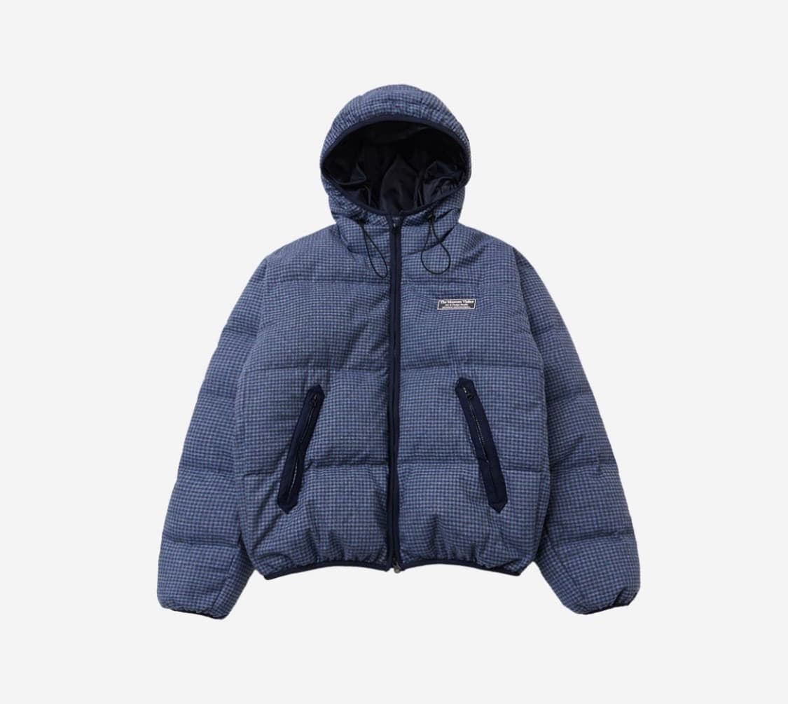 더뮤지엄비지터 패딩 상품이미지1