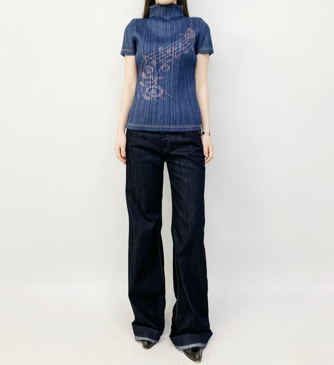 플리츠 플리즈 반팔 블라우스 상품이미지1