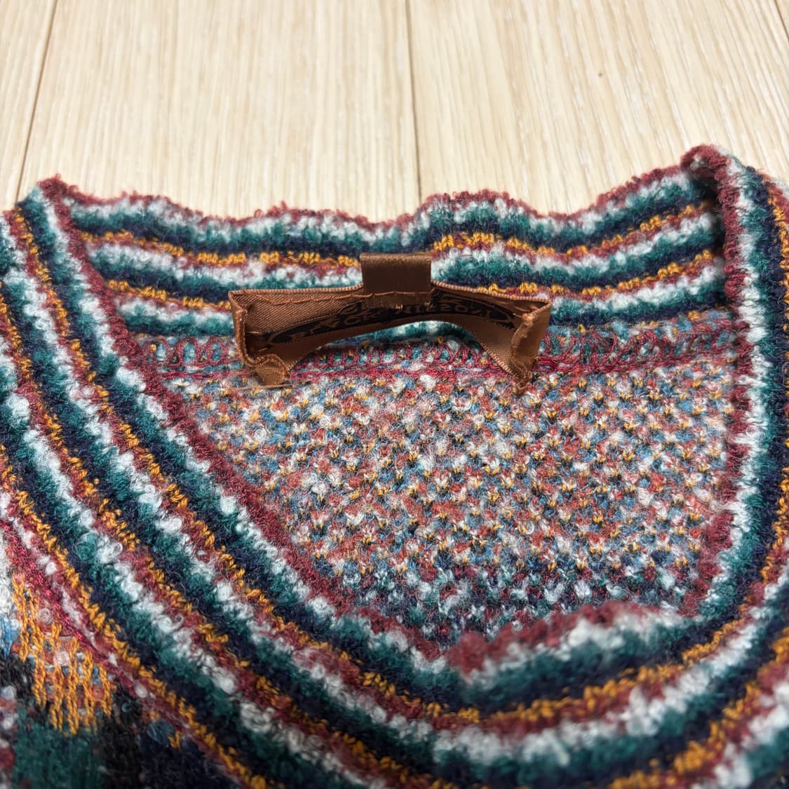 미쏘니 스포츠 패턴 니트 상품이미지6