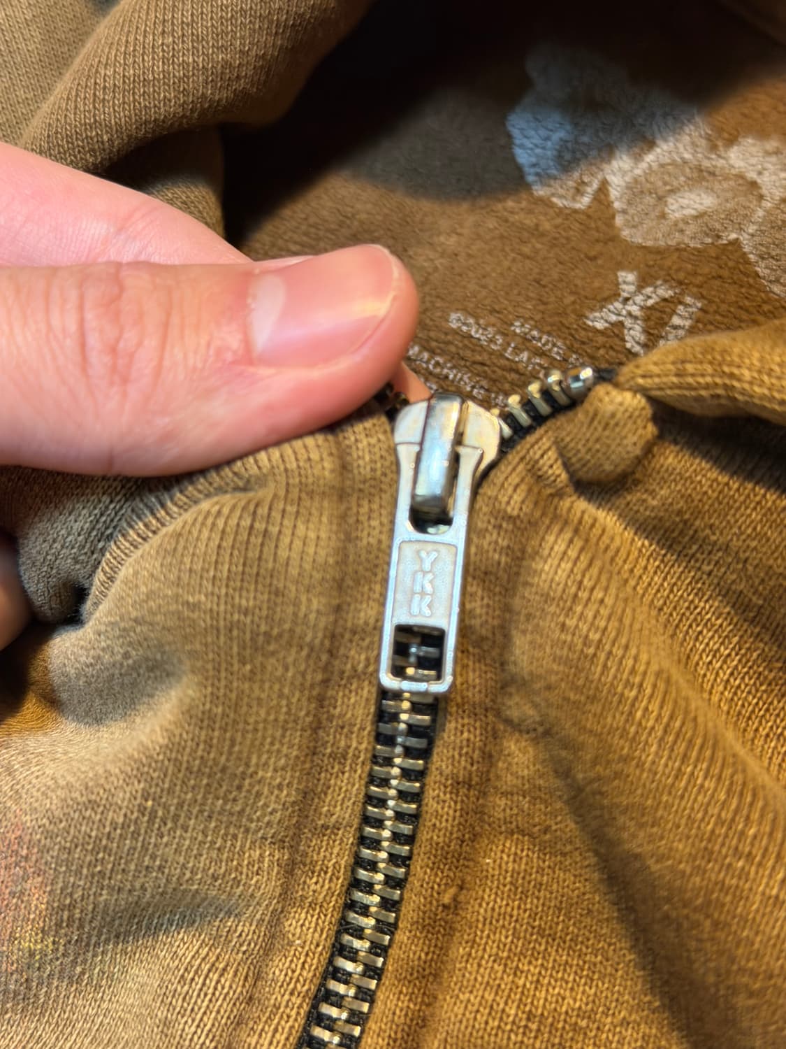 트래비스 스캇 2023 유토피아 투어 후드집업 상품이미지3