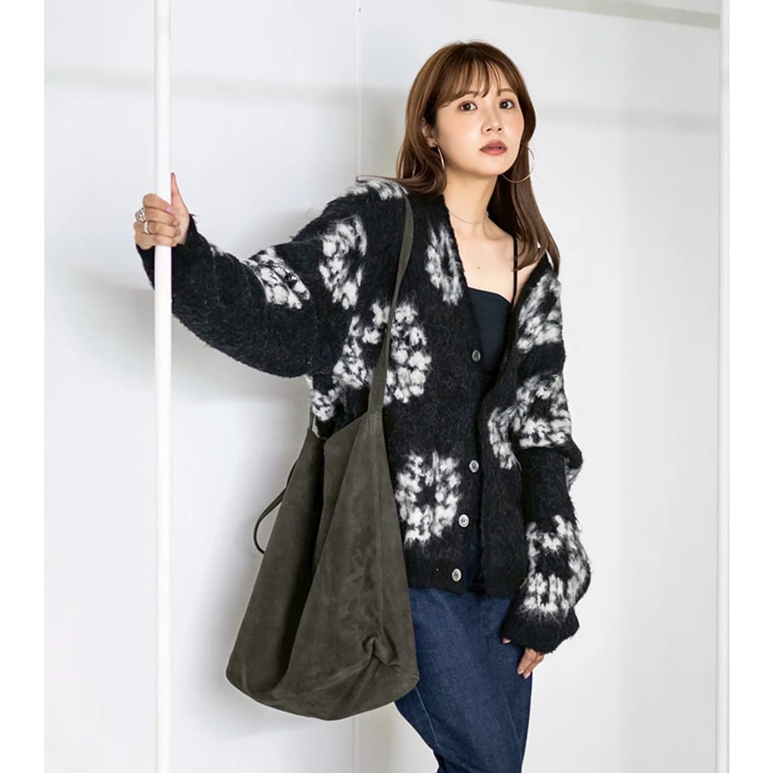 [L] 세인트미카엘 x 데님티얼스 모헤어 가디건 블랙 새제품 상품이미지6