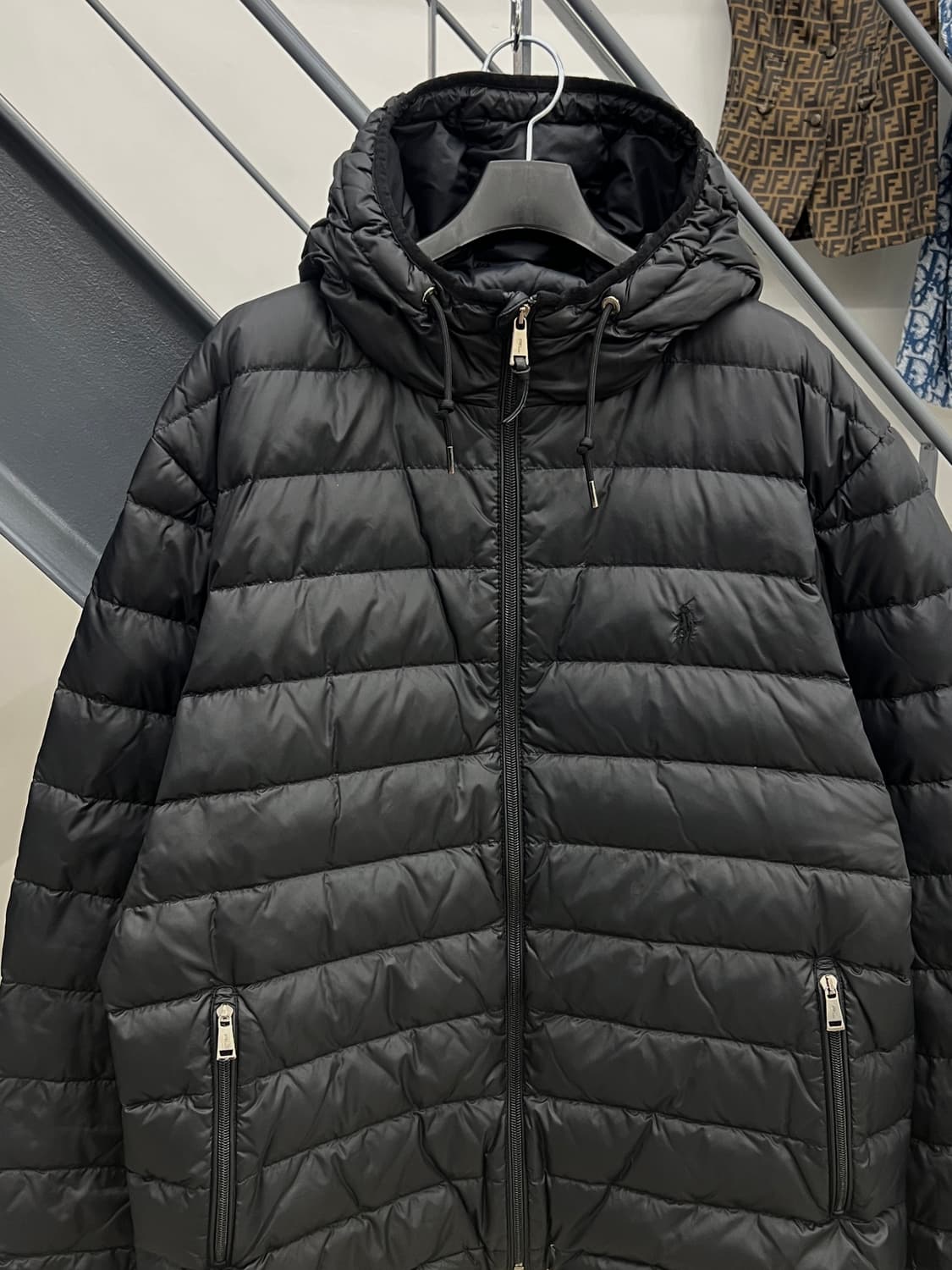 폴로랄프로렌 블랙 패커블 경량 패딩 상품이미지2