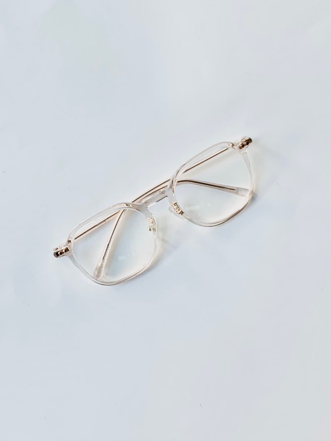 오피스 안경 코받침있는 뿔테 블루라이트렌즈포함   324 상품이미지1