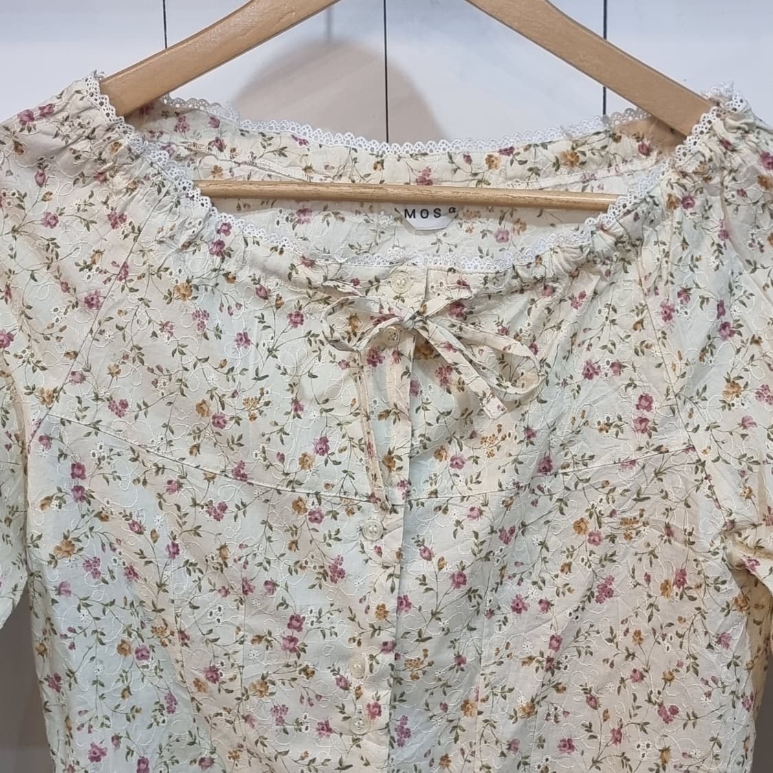 플라워 프린트 블라우스 아이보리 리본 장식 상품이미지3