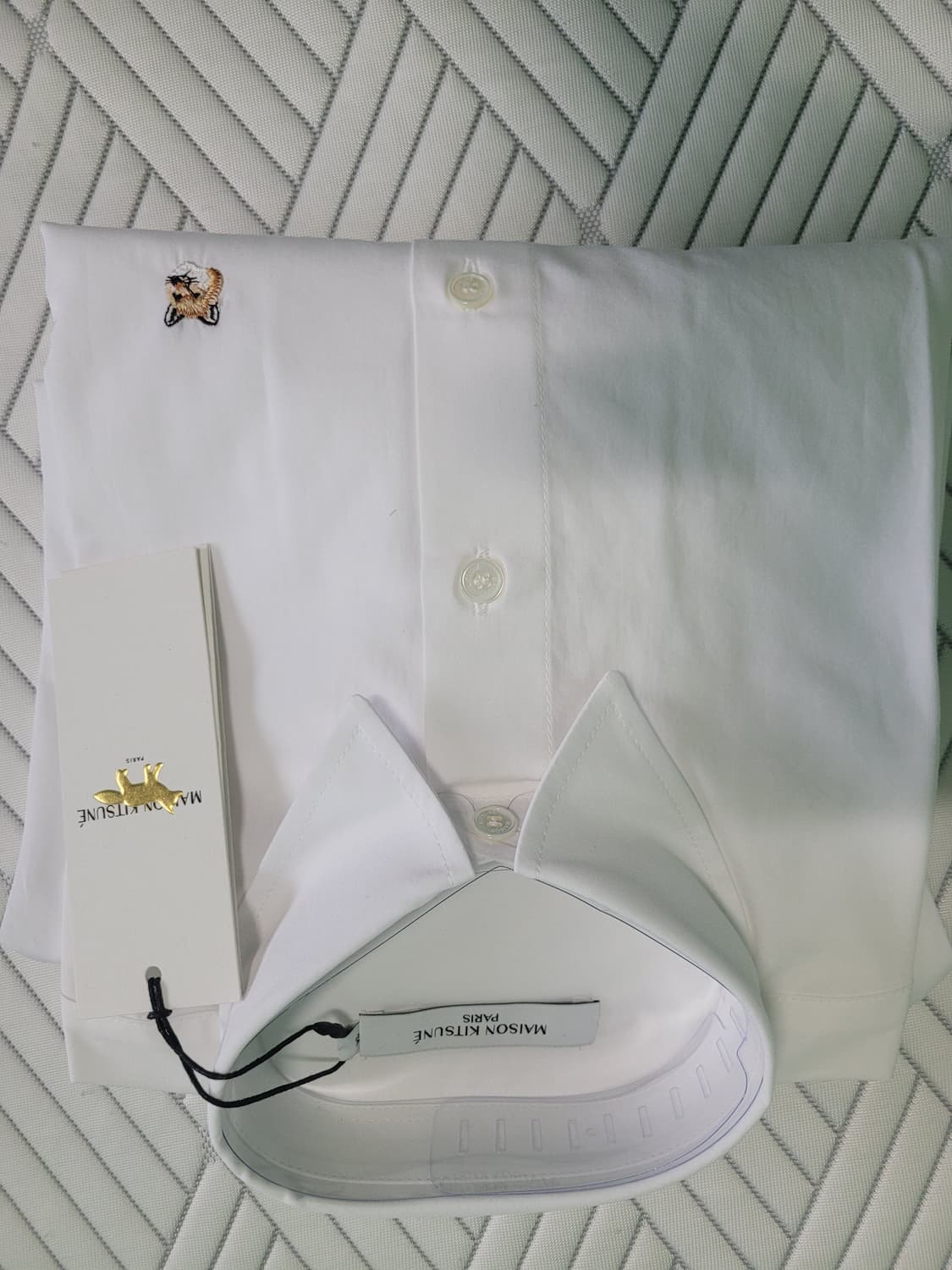 메종키츠네 셔츠 가슴반품 50 상품이미지1