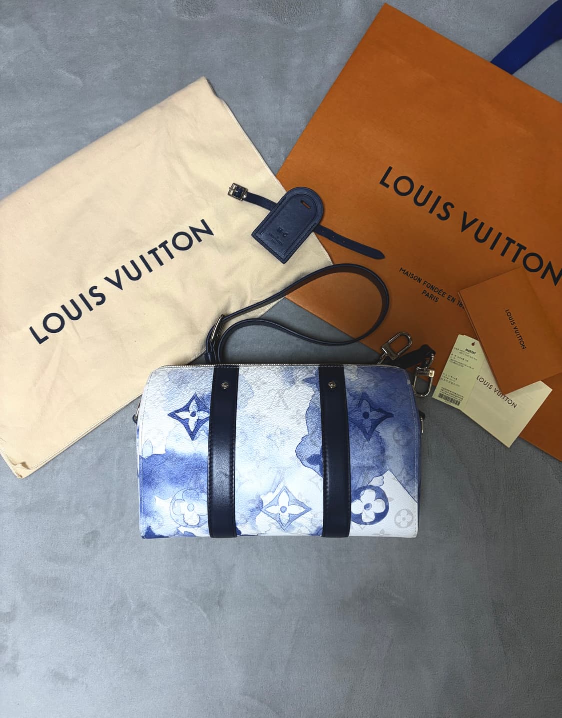 루이비통 워터컬러 키폴 상품이미지2