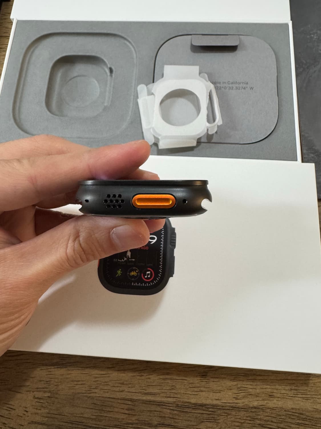 애플워치 울트라2 49mm 티타늄 블랙 케이스 풀박스 상품이미지5