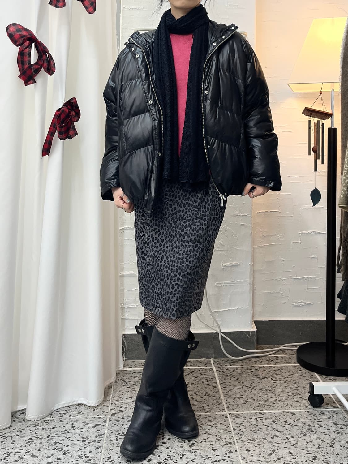 glossy black puffer jacket 상품이미지2