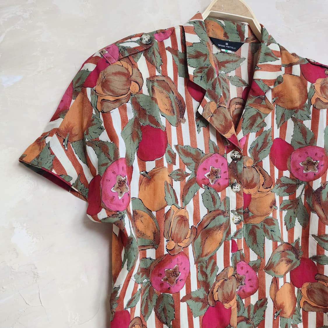 린넨 후루츠 하와이안 블라우스 상품이미지1