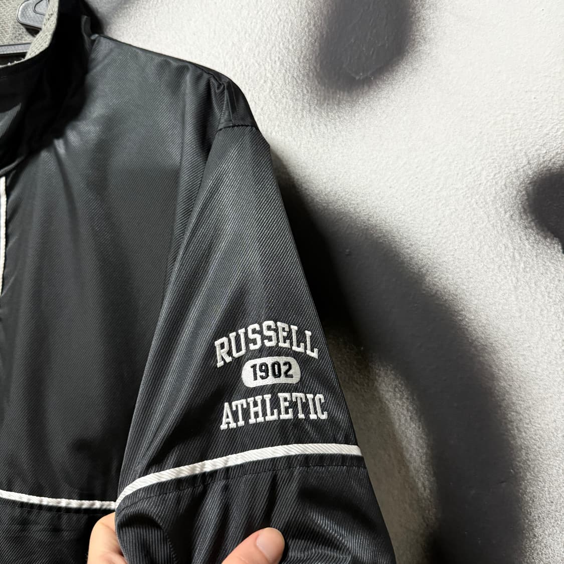 러셀 애슬레틱 90s USA 올드스쿨  블랙 바람막이 자켓 상품이미지4