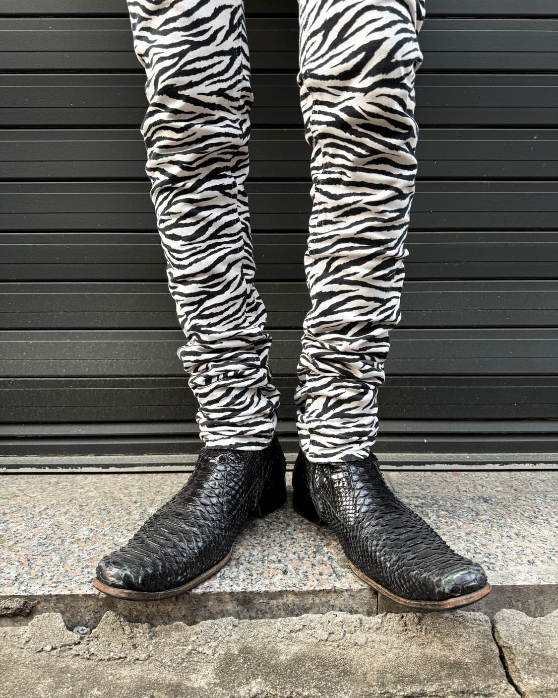 APRIL77 – Zebra Skinny Pants 상품이미지3