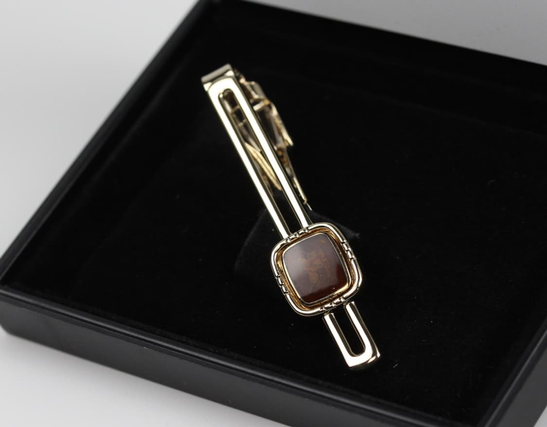 버버리 A등급 5.5cm 남자 명품 넥타이핀 빈티지 상품이미지1