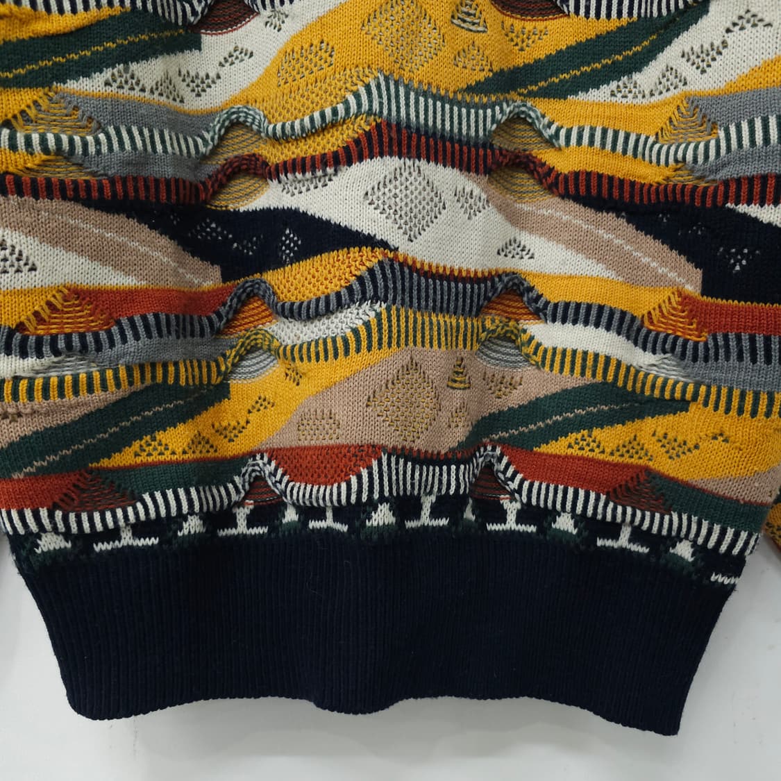 울혼방 멀티컬러 웨이브 빈티지 니트 상품이미지3