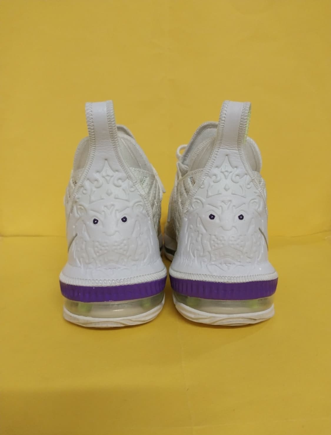 남성 나이키 르브론16 버즈라이트이어 농구화 (250) 상품이미지4