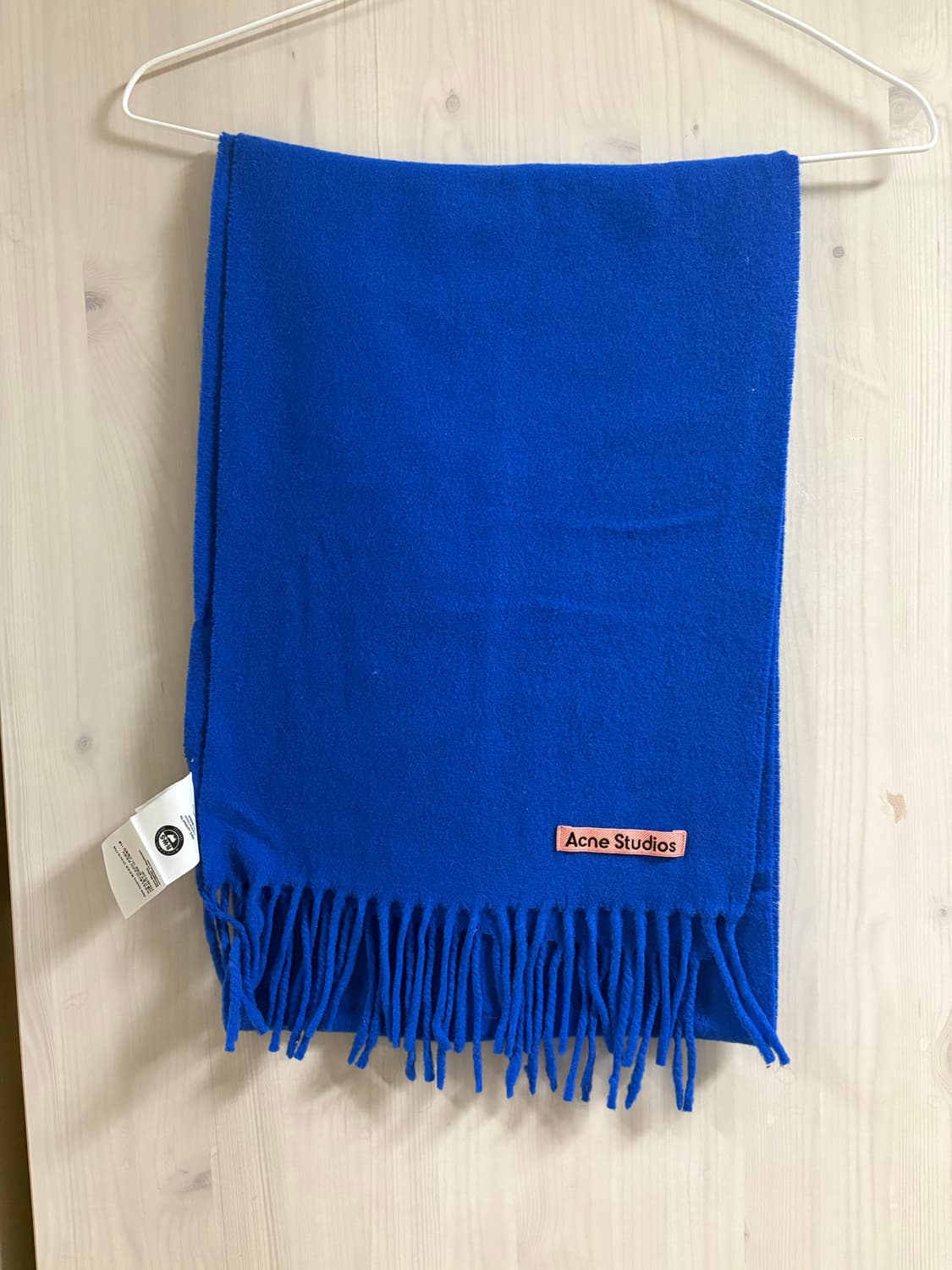 (정품/새상품급) 아크네스튜디오 로얄 블루 수지 머플러 상품이미지3