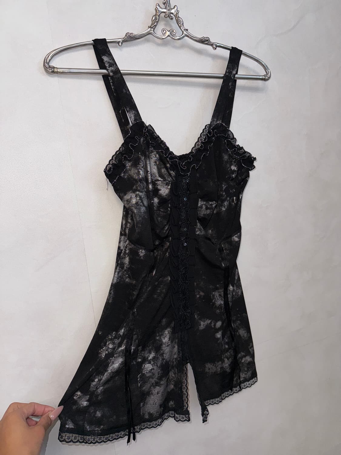 Black silver tie dye lace detail 슬리브리스 상품이미지4