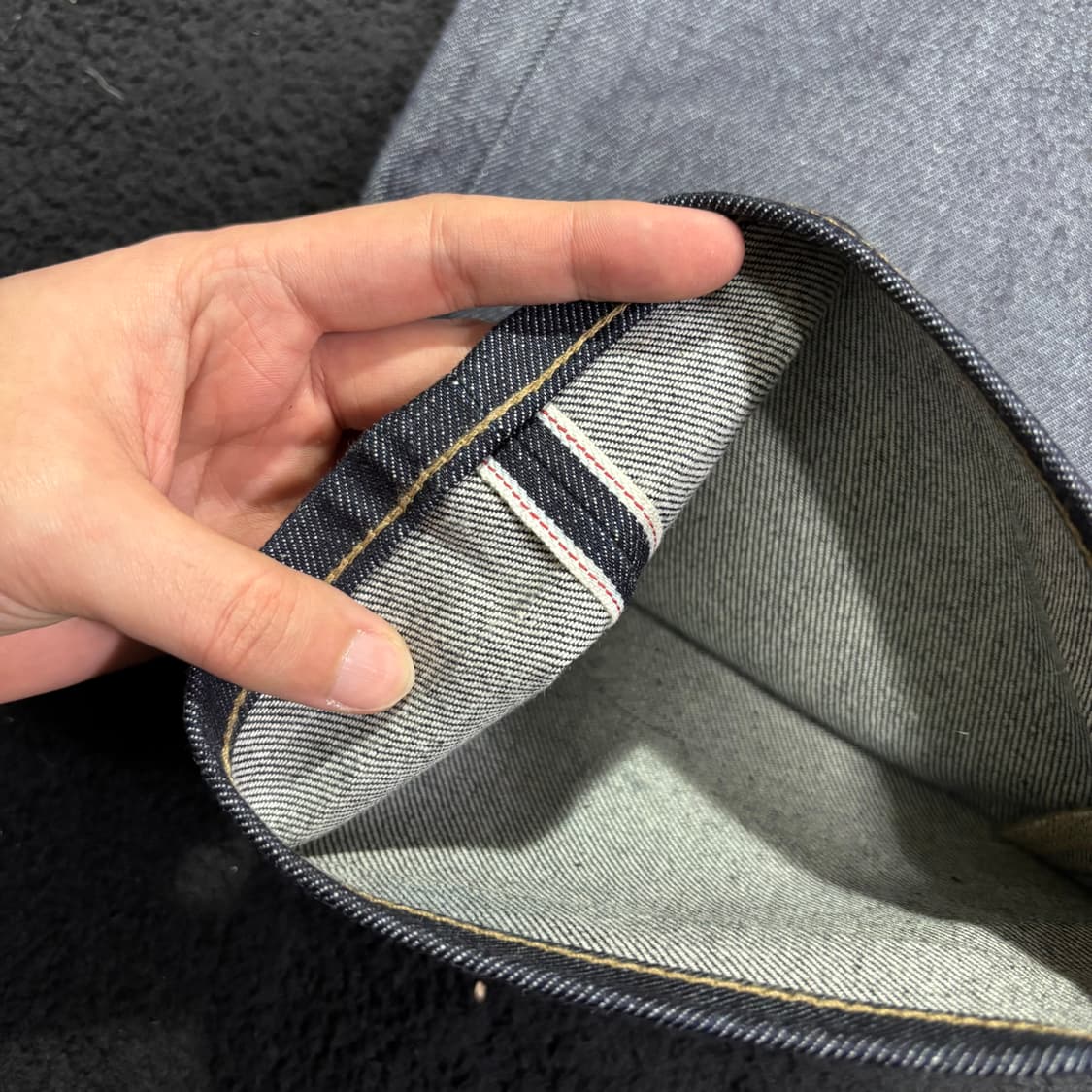 33 유니클로 셀비지 생지 데님팬츠 상품이미지3