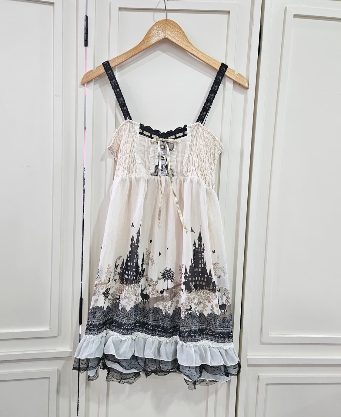 (axes femme / 엑시즈팜)프릴레이스 원피스 상품이미지1