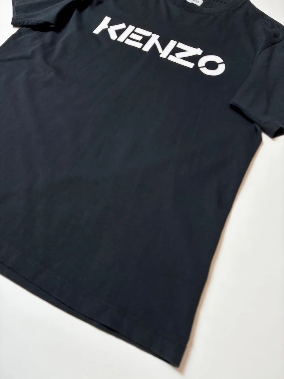 겐조 KENZO 21ss 시그니처 로고 클래식 반팔 PN9155 상품이미지4