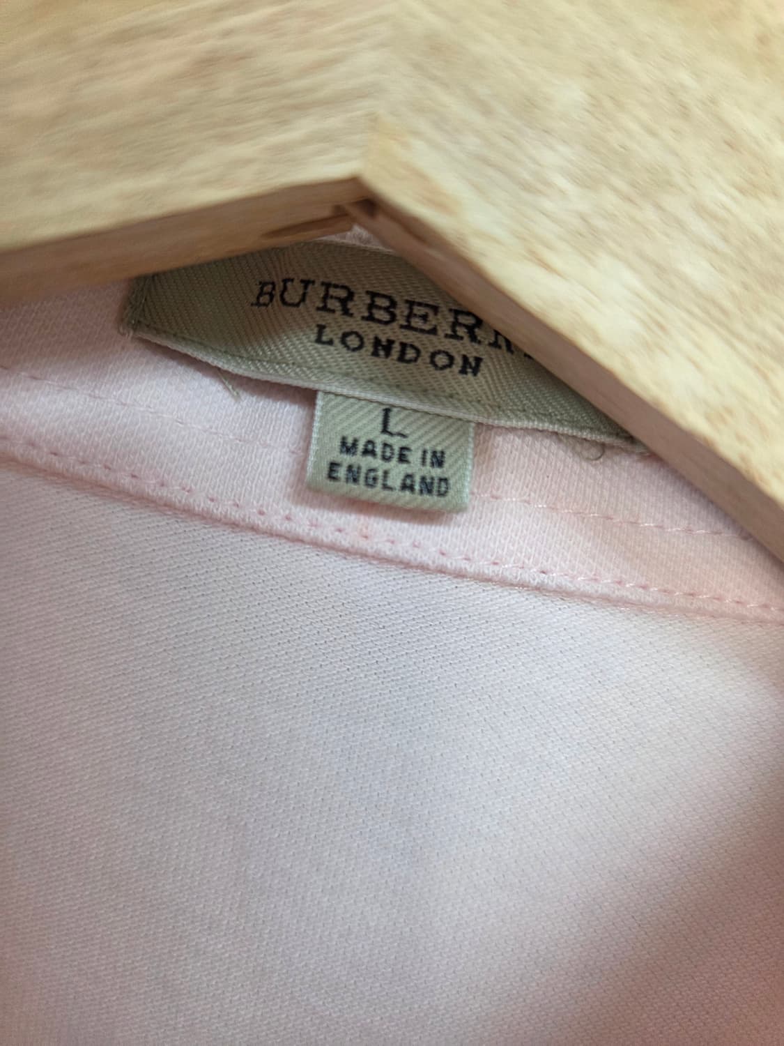 버버리 여성 연핑크반팔티  상품이미지4