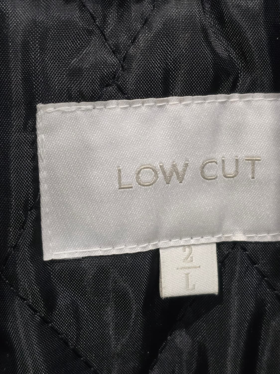 LOW CUT 블랙 퀼팅 자켓 L 상품이미지8